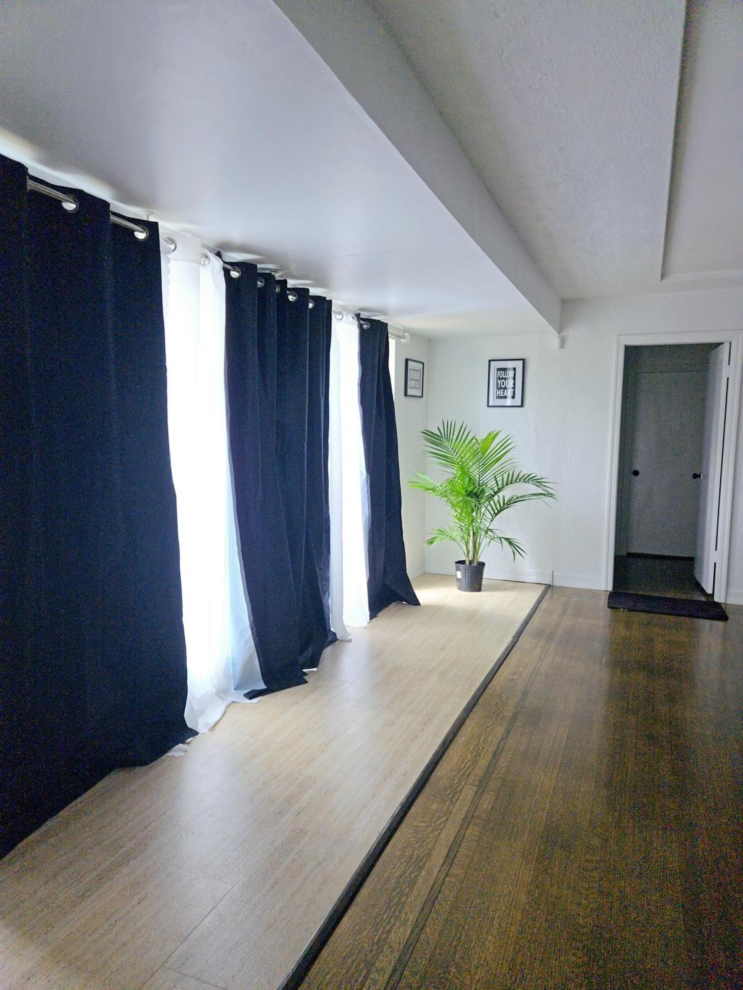Charming Room With Attached Private Bath In The Heart Of Vancouver! Private Parking, Self Check-In & Just 4 Mins To Metrotown! Kültér fotó